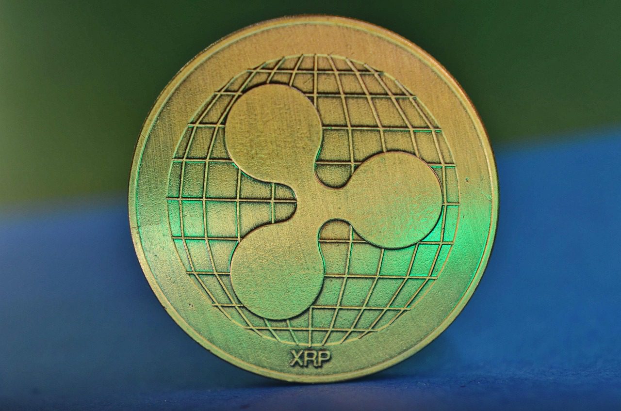 SEC Delays XRP ETF Filings