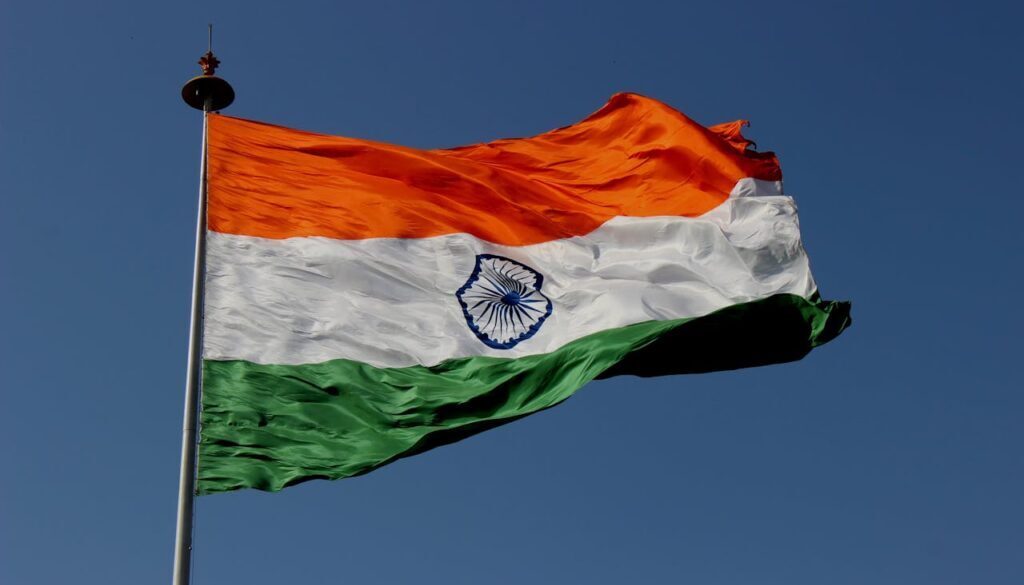 Pakistan plans a national Bitcoin reserve 🚀 while India remains cautious on crypto. A bold move vs. slow steps—who's leading the digital race? 💸🇵🇰🇮🇳